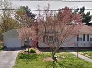 20 Ellen Rd, Taunton, MA 02780
