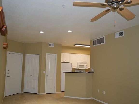 3rd image of 1701 E Colter St Unit 191