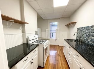 22 Parker Hill Ave #12, Boston, MA 02115