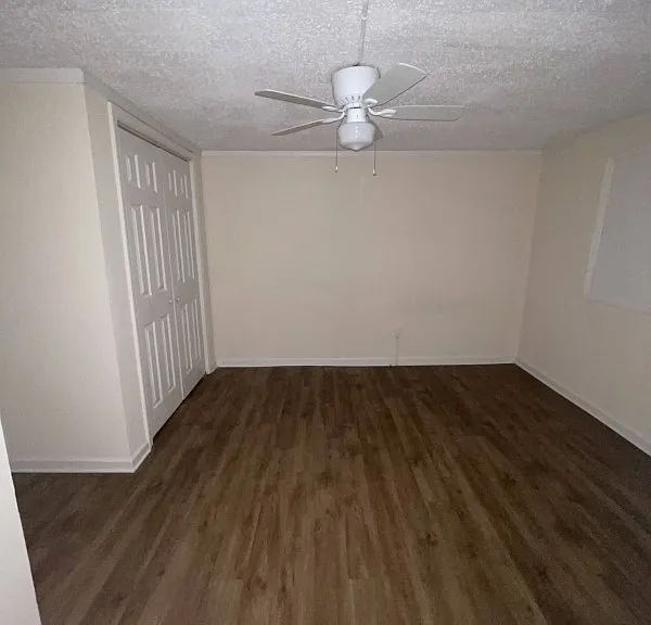182 Chestnut St — Photo 10