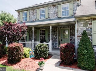 25 Center Ct, York Haven, PA 17370
