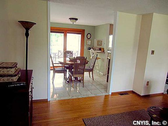 4th image of 7596 Aster Dr