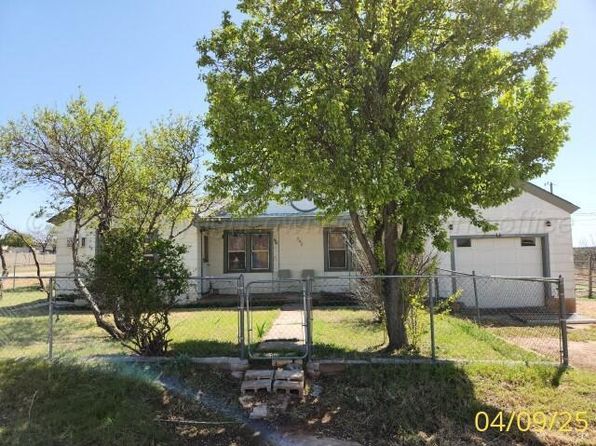 226 Sandtrap St, Borger, TX 79007