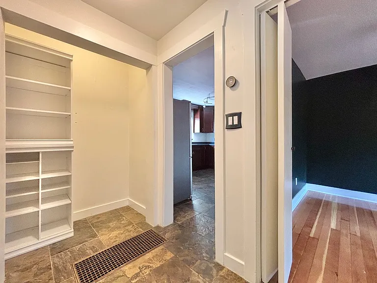 631 E Downington Ave — Photo 19
