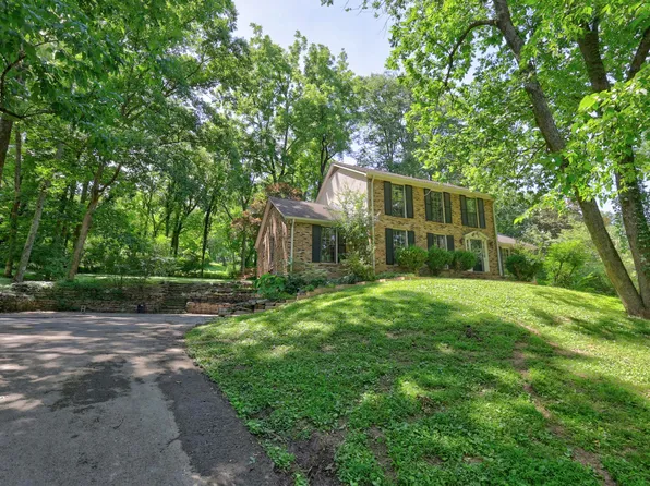 1011 Stuart Ln, Brentwood, TN 37027