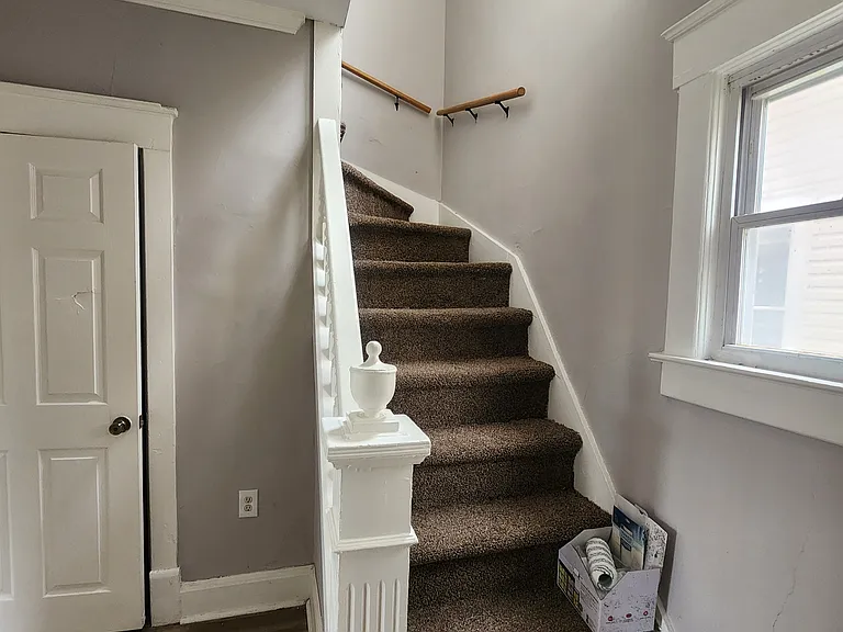 710 Prospect Ave SW — Photo 4