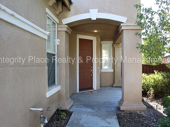 4th image of 24047 Safiro Ct