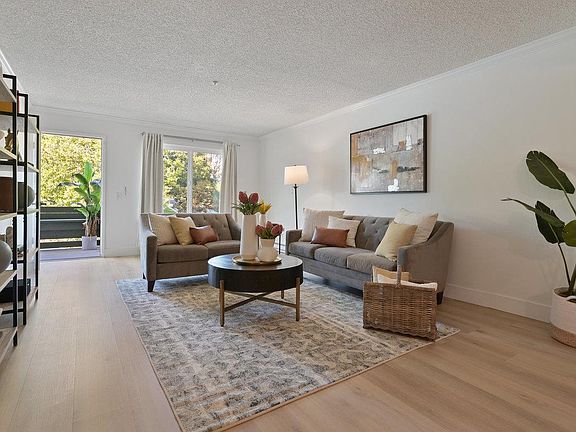 5th image of 4004 Farm Hill Blvd APT 206