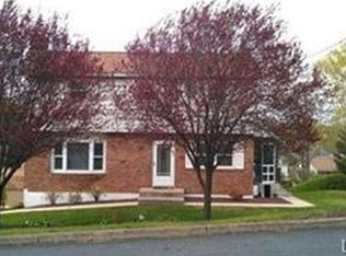 2913 Clayton St, Easton, PA 18045