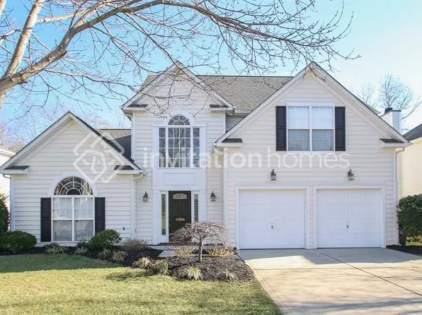 15904 Lavenham Rd, Huntersville, NC 28078