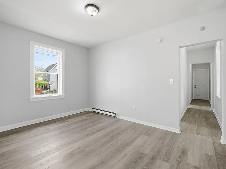 505 W Church St — Photo 19