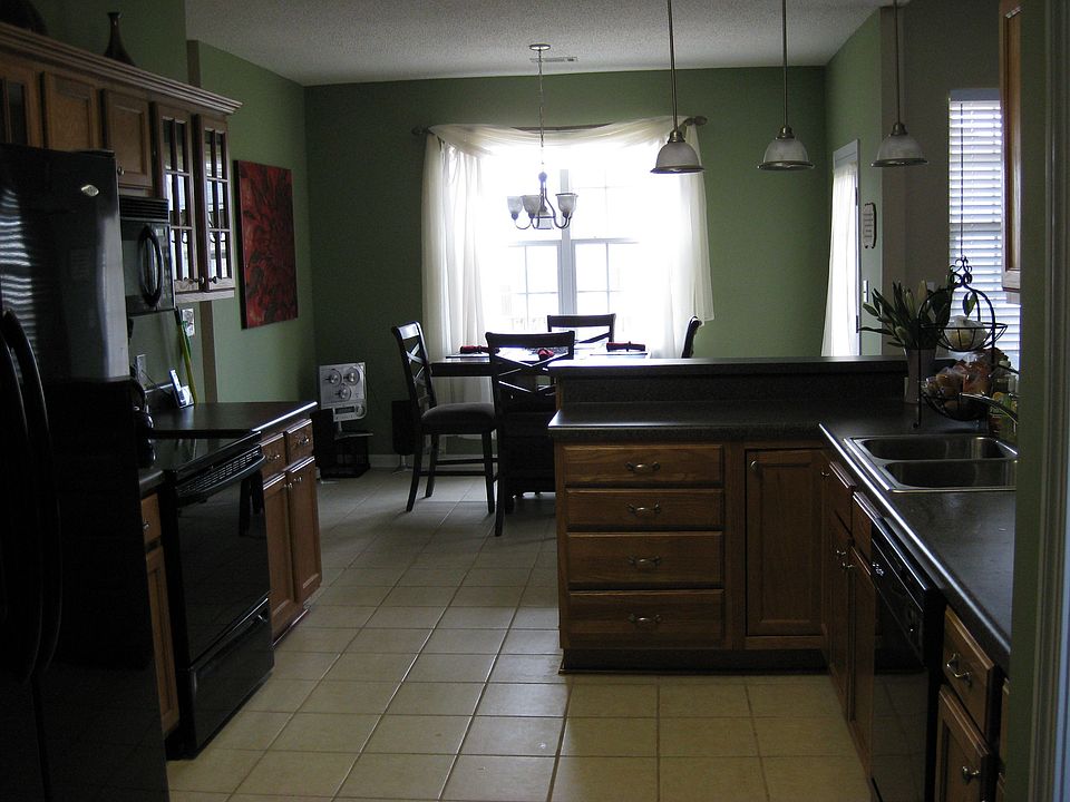 Kitchen 2