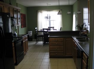 538 Manchester Ln, Byron, GA 31008