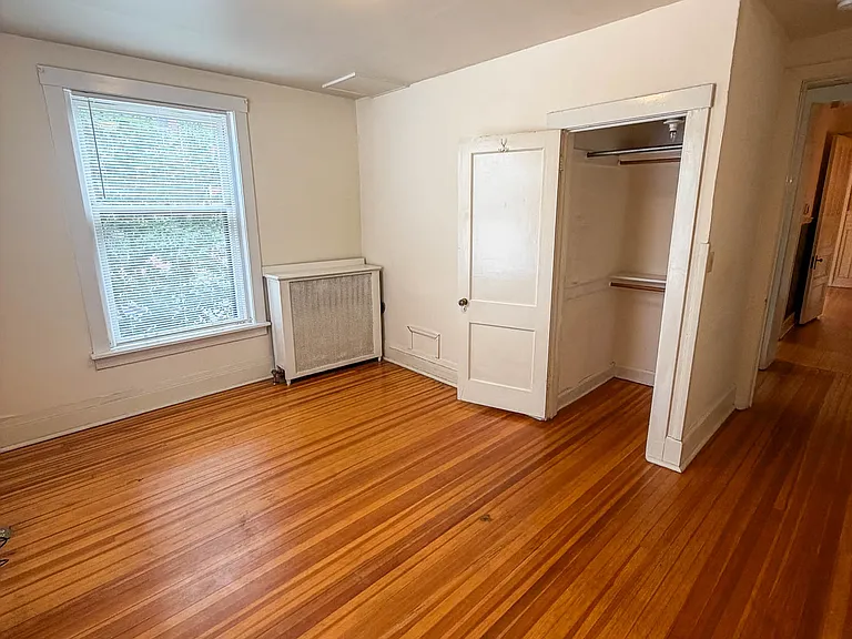 1302 N Williams St — Photo 23
