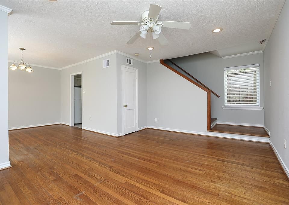 1st image of 1820 Binz St APT 3