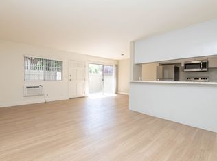 11952 Kiowa Ave APT 1, Los Angeles, CA 90049