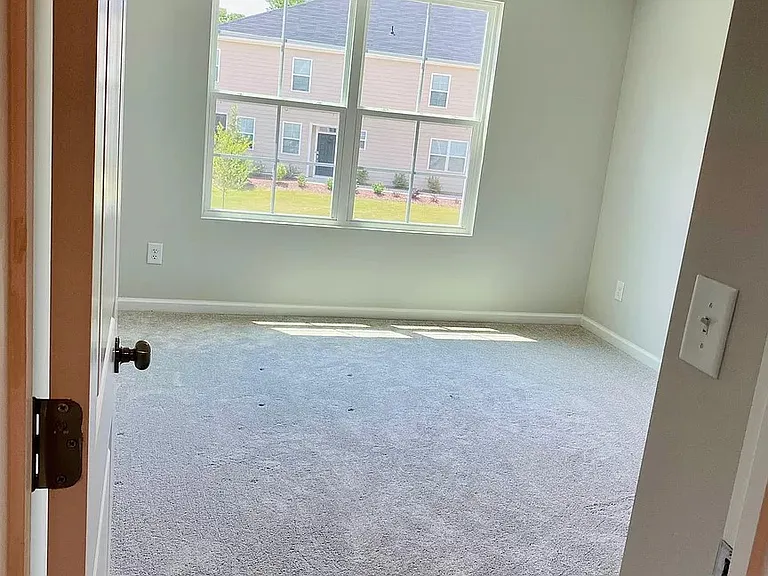 209 Gremar Dr — Photo 13