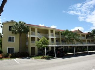 8224 Key Royal Cir APT 216, Naples, FL 34119