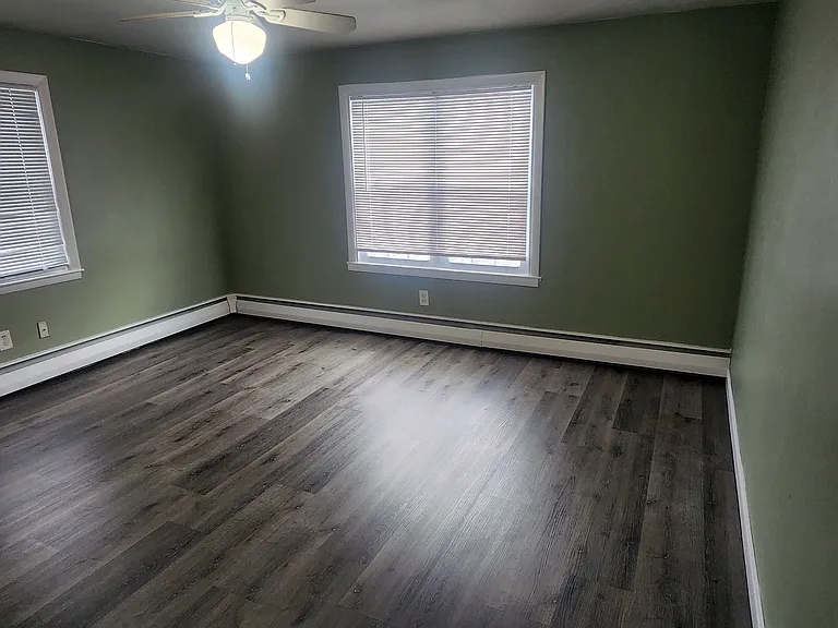 280 Thornton St #2 — Photo 4