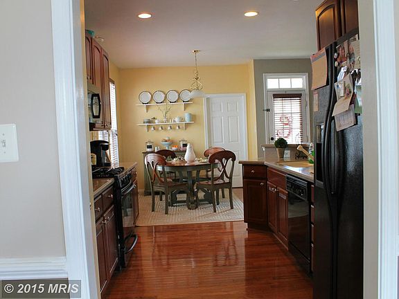 2nd image of 1109 Walker Dr