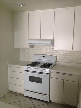 3rd image of 5209 Laurel Park Dr