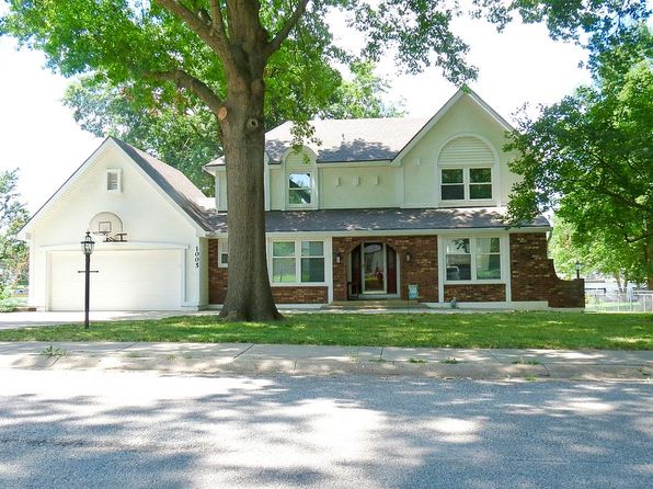 1005 Johnston Dr