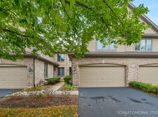 1N636 Augusta Ct, Winfield, IL 60190