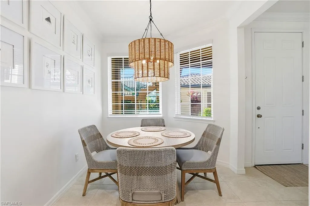 2 bed, 2.0 bath, 1632 sqft, $8,200 — Photo 4