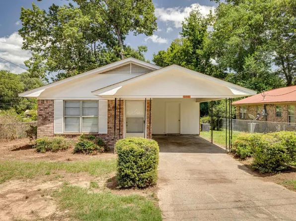 308 N Alvin St, Bastrop, LA 71220