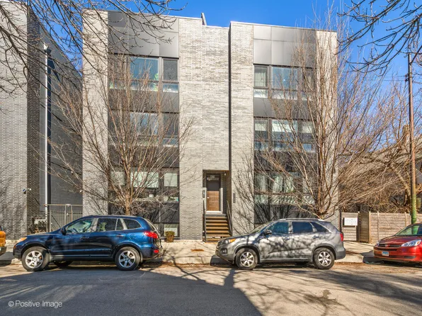 722 W 17th Pl #2E, Chicago, IL 60616