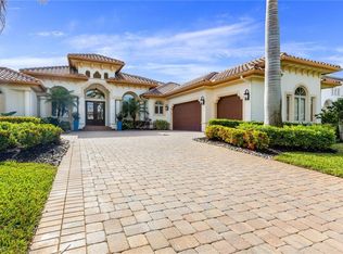 6920 Lakewood Isle Dr, Fort Myers, FL 33908