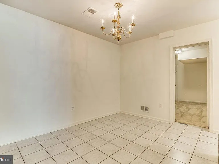 3863 Persimmon Cir — Photo 13