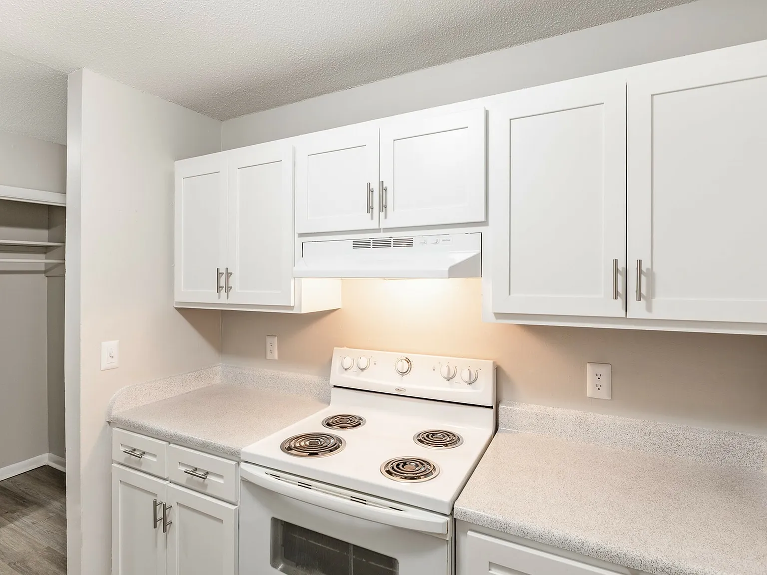 Sandlin Villas Apartments — Photo 3