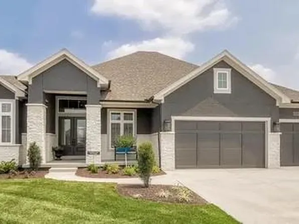 21709 W 80th Ter, Shawnee, KS 66220