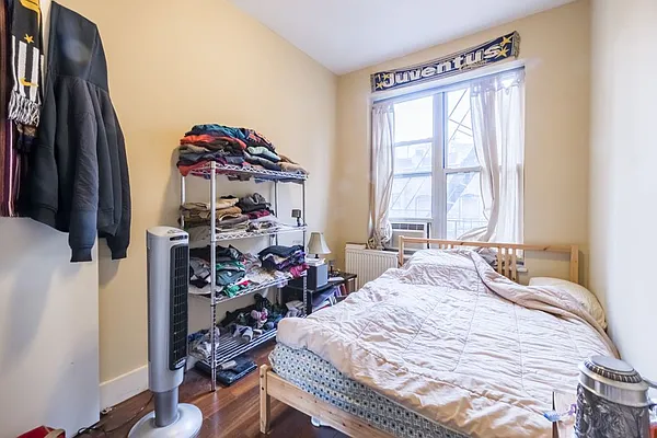 Rented by Bold New York | media 47