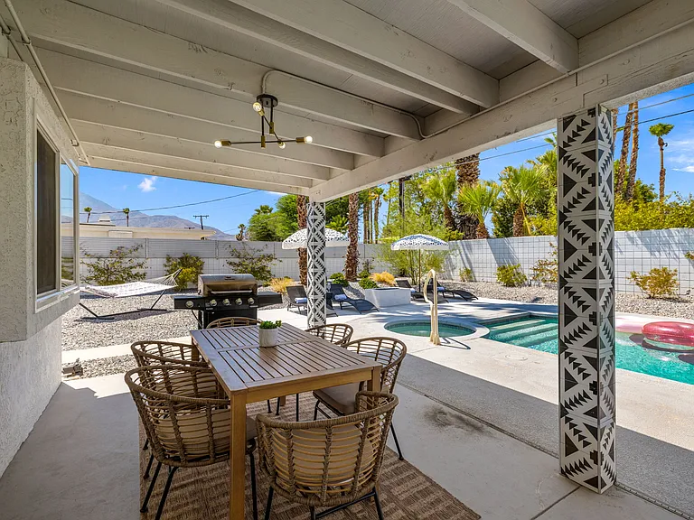 3030 E Vincentia Rd — Photo 3