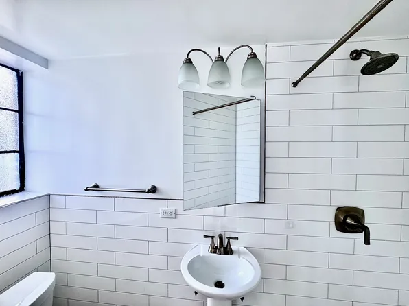 5 Tudor City Place image 8 of 14