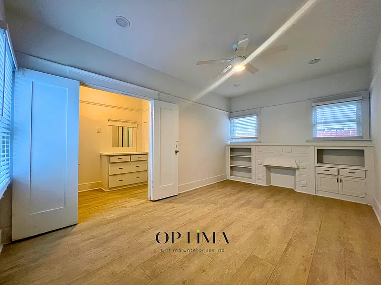 468 Gaviota Ave (Octagon) — Photo 2