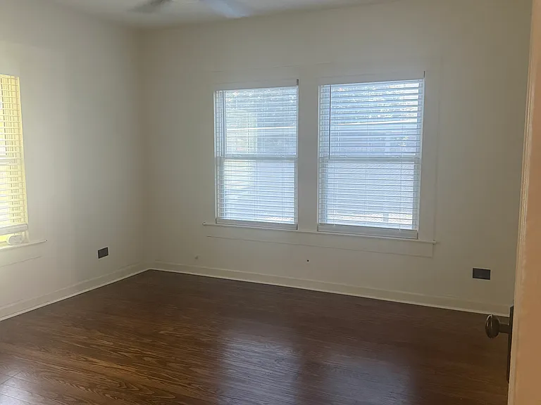 709 S Kansas Ave — Photo 28