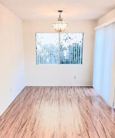 5072 Dunbar Dr #C — Photo 4