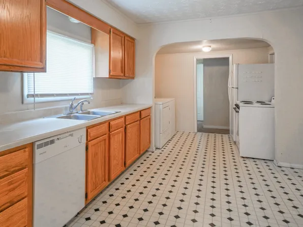 310 E 17th St, Bloomington, IN 47408