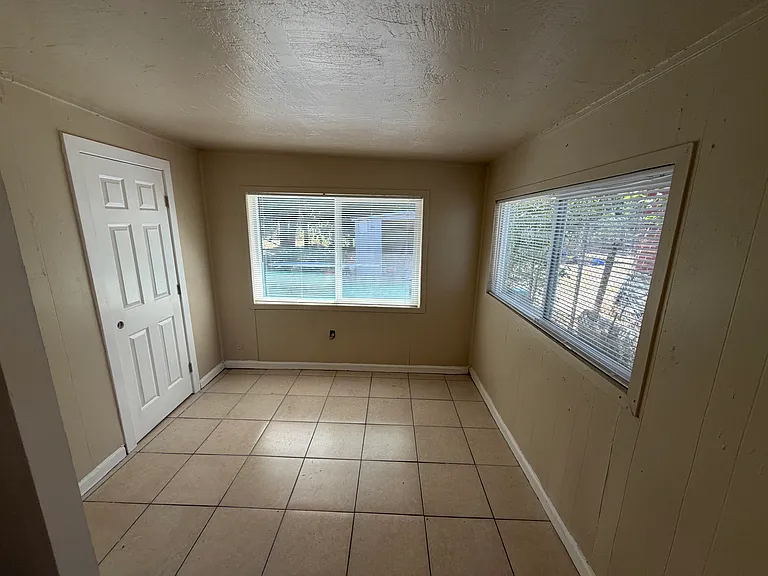 919 Carpino Ave — Photo 16