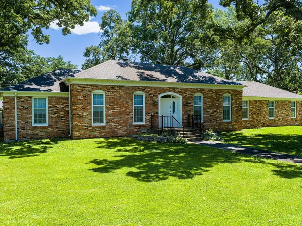 714 N Claud Avenue, Bolivar, MO 65613