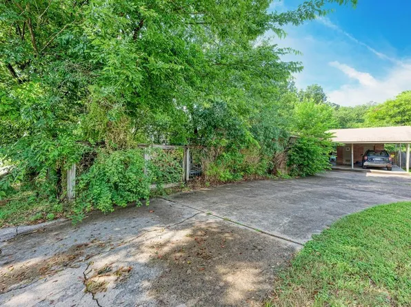 1805 Mohle Dr #B, Austin, TX 78703