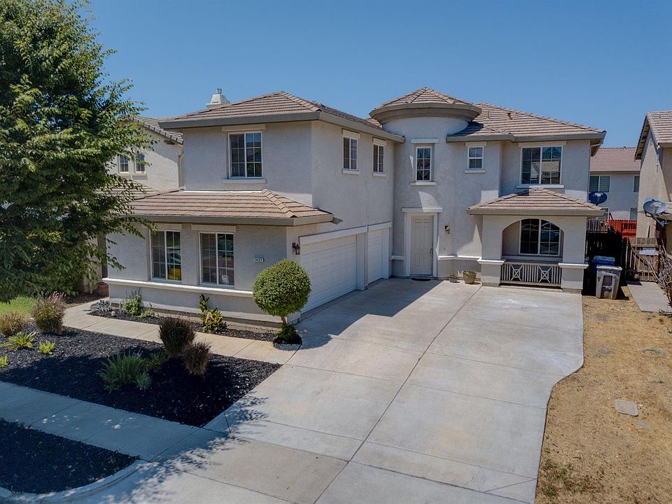 1st image of 1427 Mesa Creek Dr