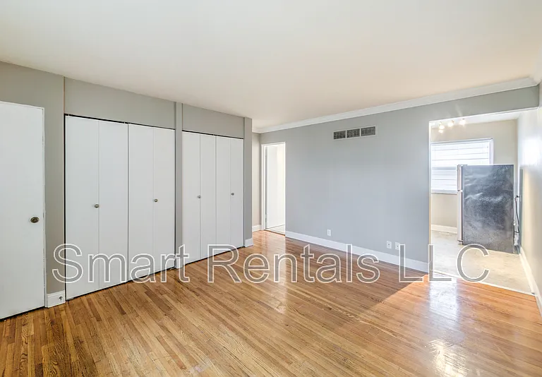 7848 Big Bend Blvd #1 — Photo 2