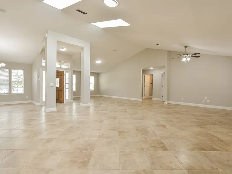 3035 Bluffton Cv — Photo 7