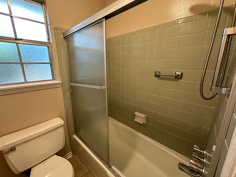 3660 Buford Cir — Photo 15