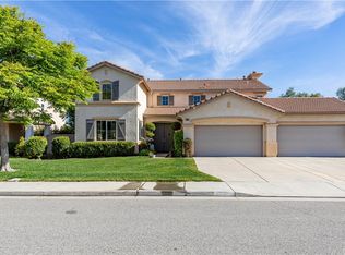 28864 Hillside Dr, Menifee, CA 92584