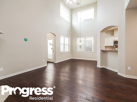 4th image of 13234 Southpoint Ln
